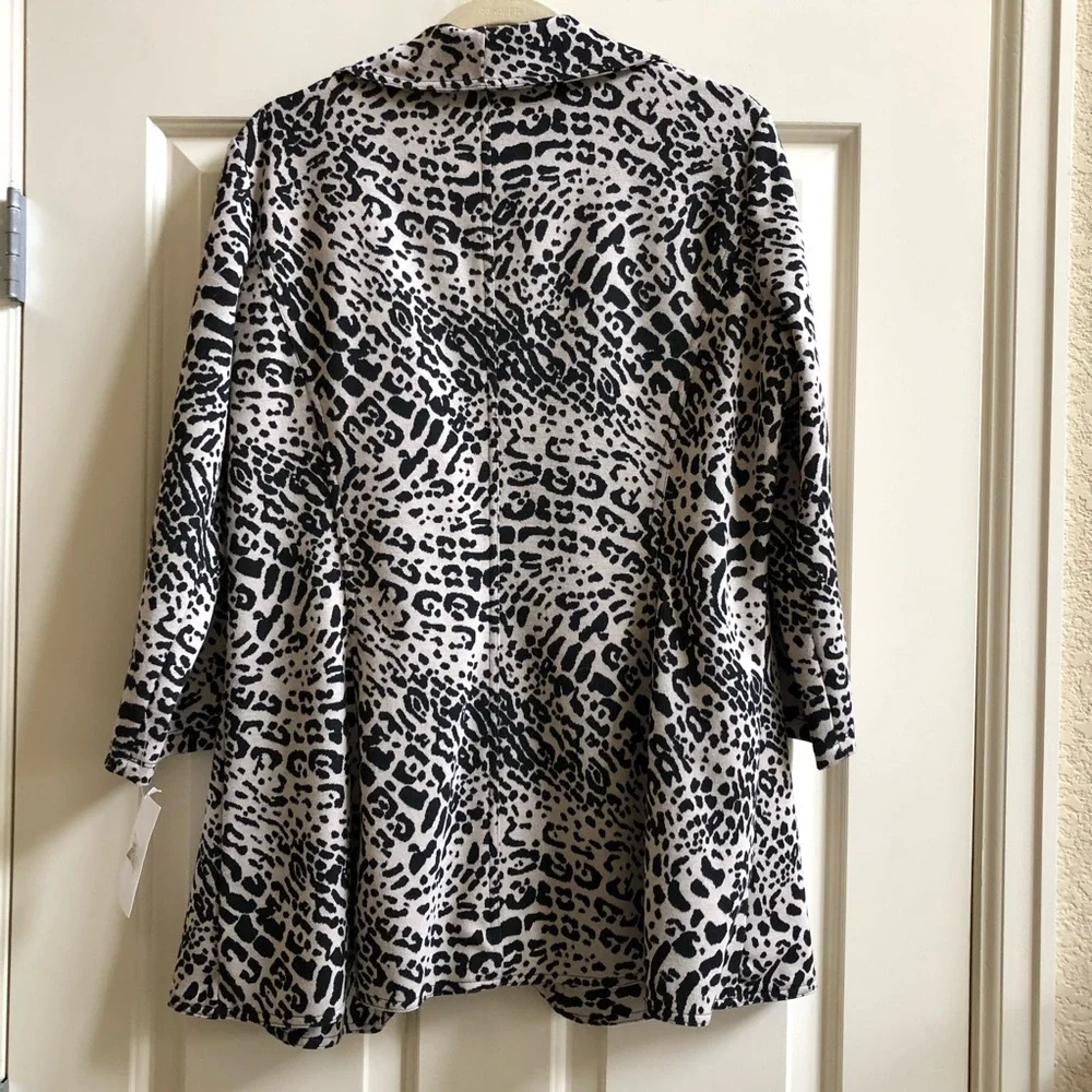 Calvin Klein leopard print ponte knit jacket NWT - Picture 4 of 9